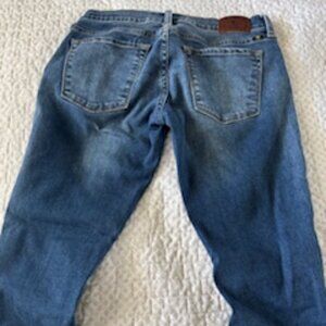 Lucky Jeans Size 2/26